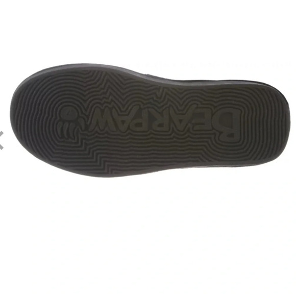 BEARPAW Eva Short Boots NIB - Picture 6 of 9